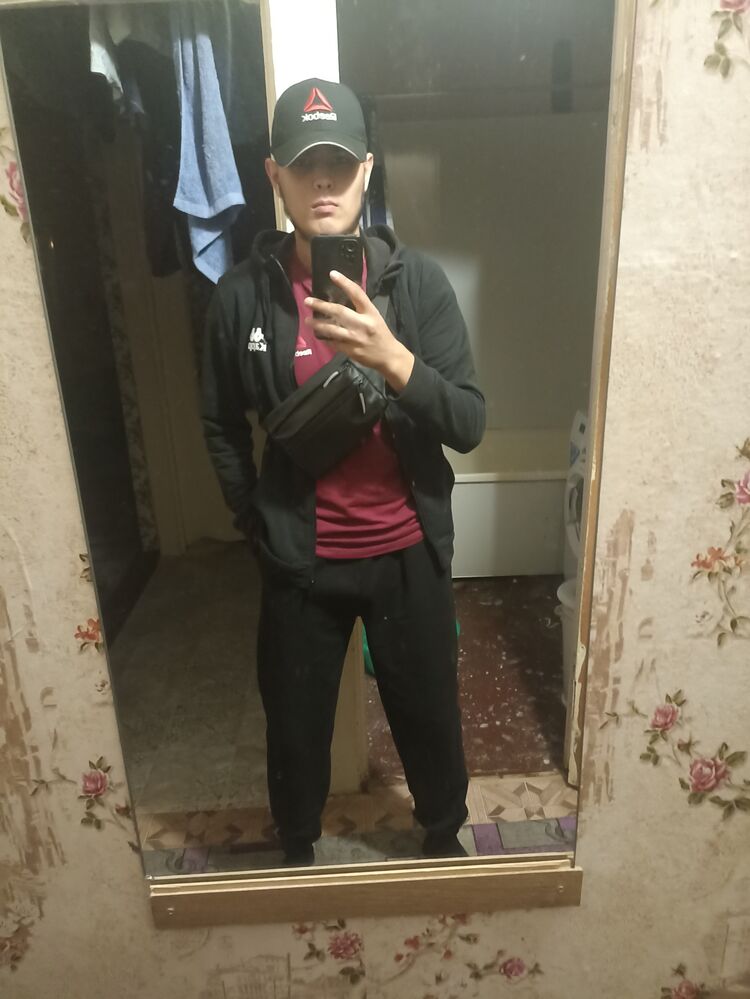  28142768  , 24 ,    