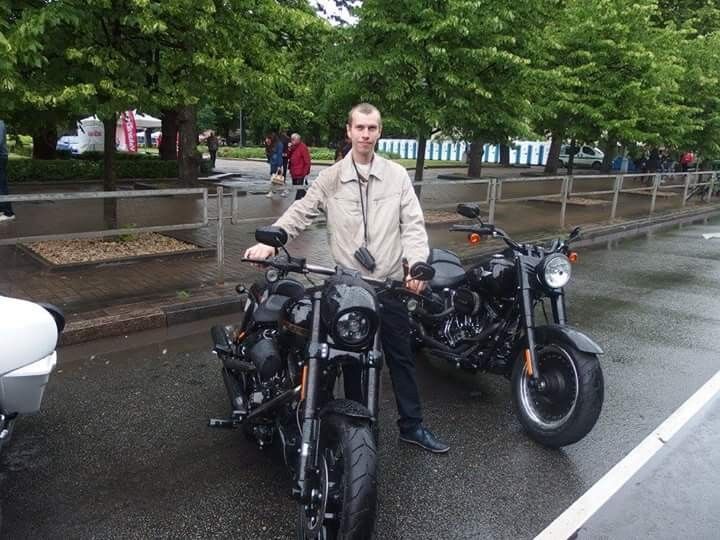  17253528  Andrej, 37 ,    