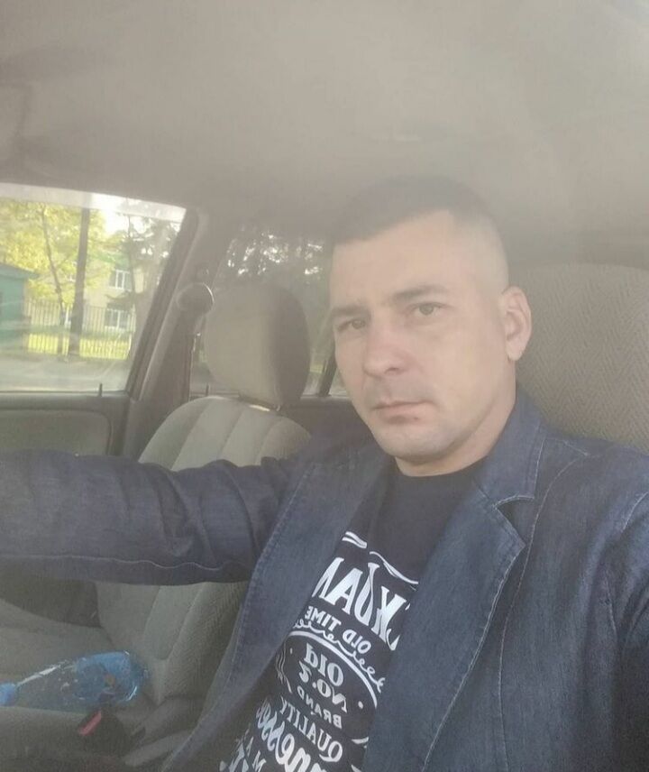  27828018  , 35 ,    