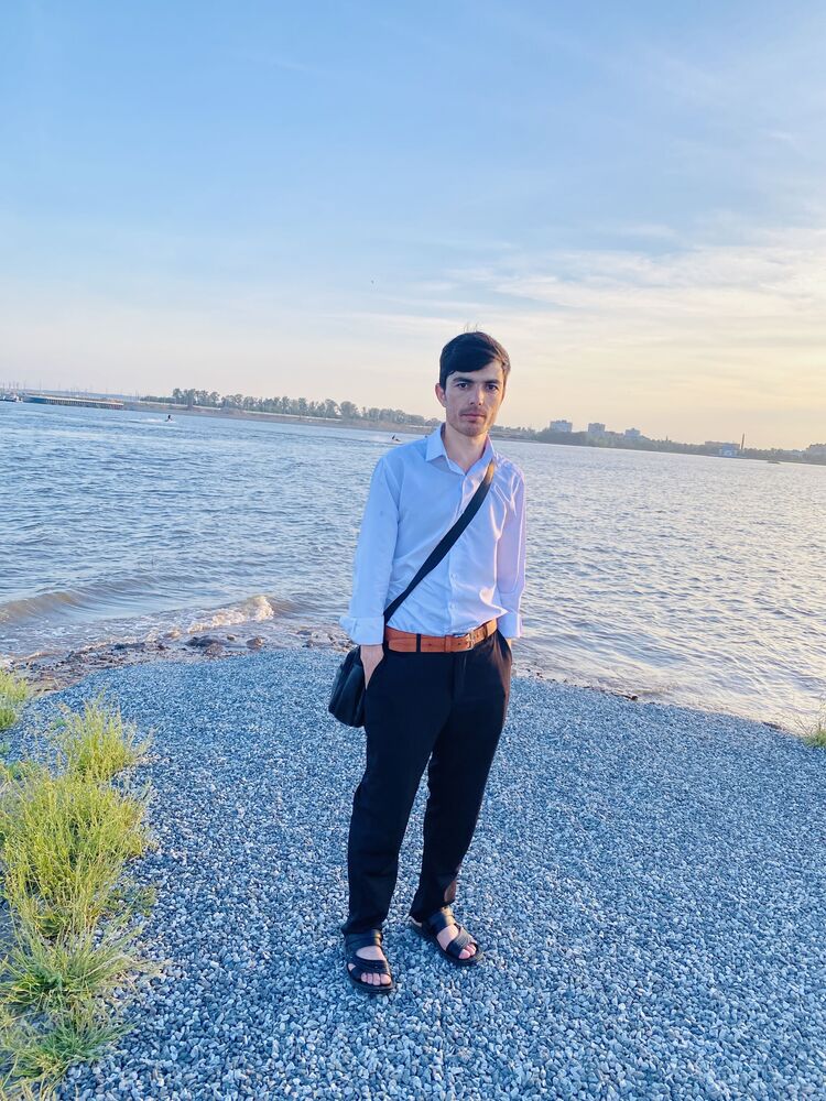  ,   Atiqullah, 30 ,     , c 