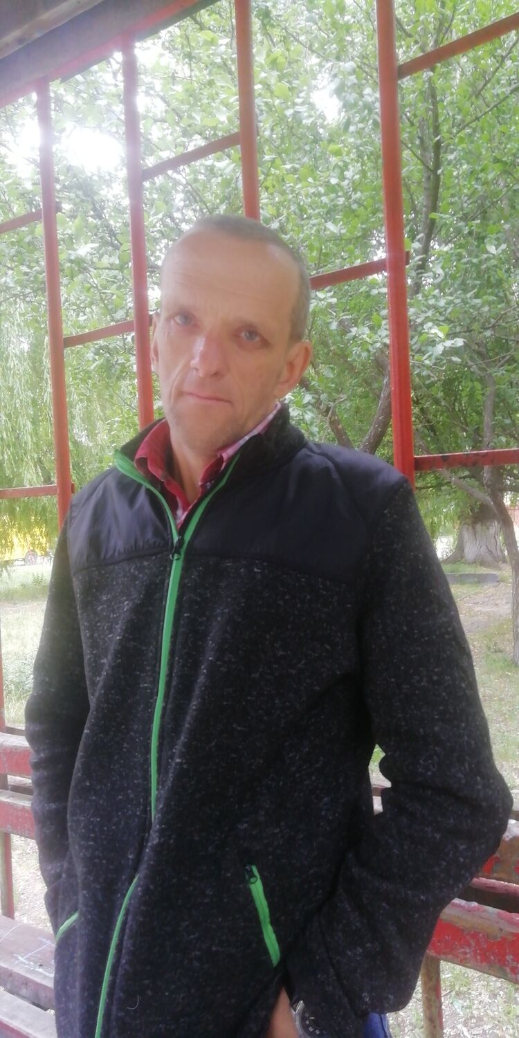  35155928   , 52 ,    