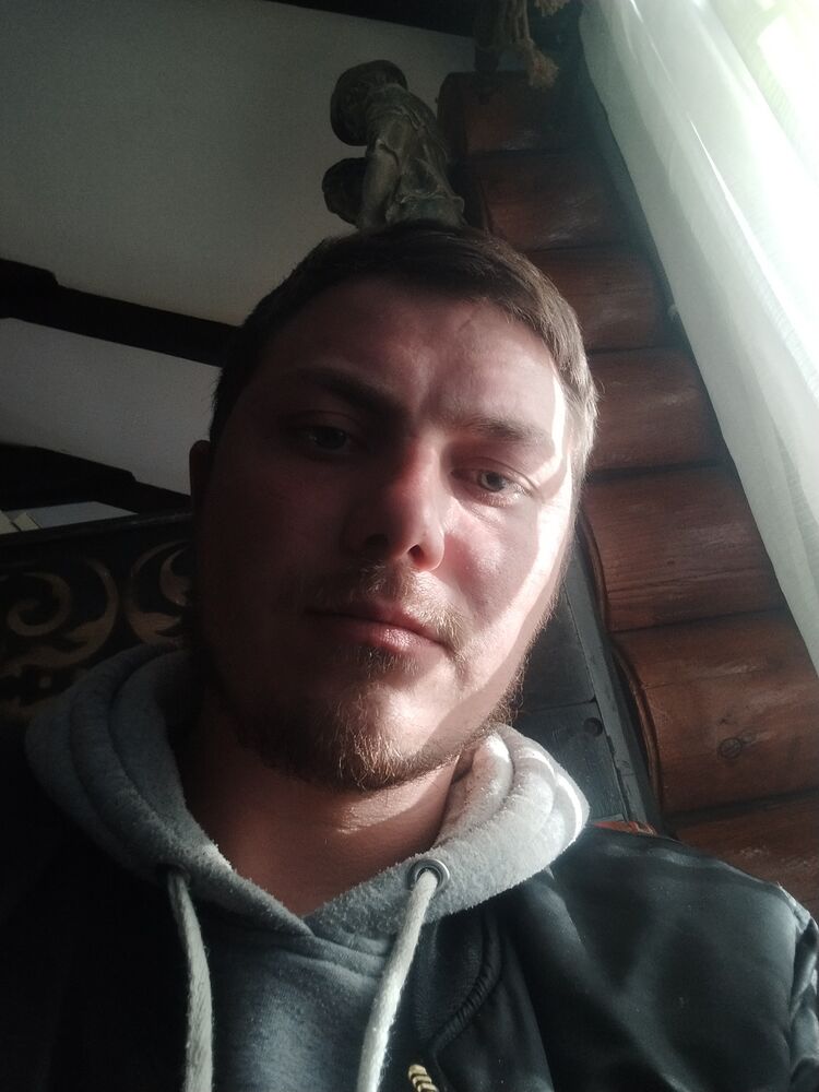  42262498   , 33 ,    