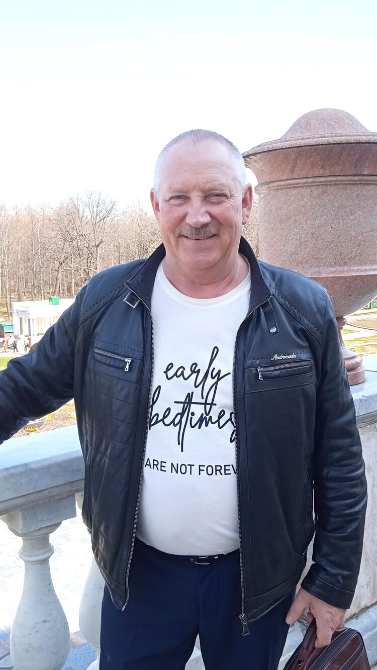  54698698  , 64 ,    -