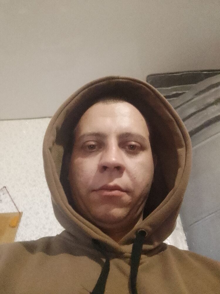  41633808  , 28 ,    