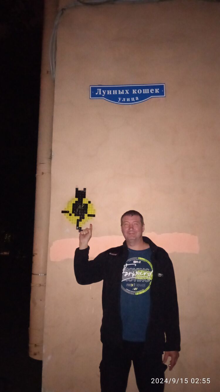  46919308  , 52 ,    