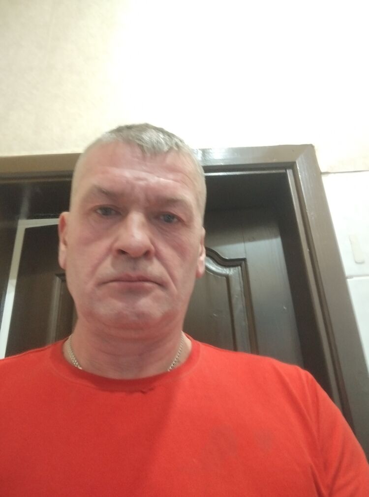  41165968  , 49 ,    