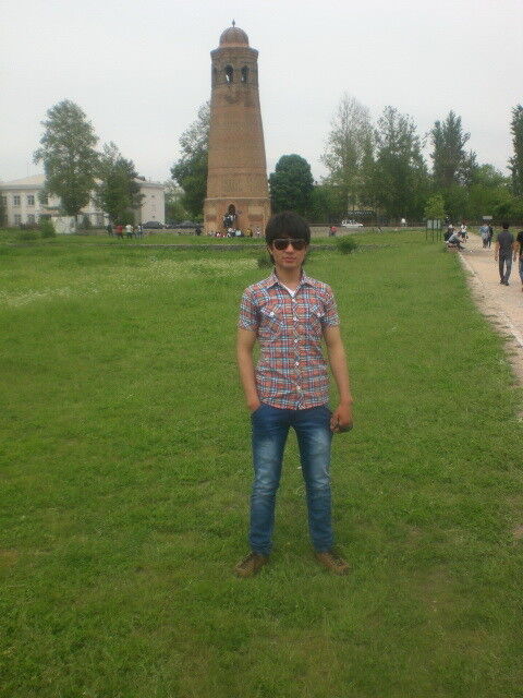  4255978  Nursultan, 33 ,    