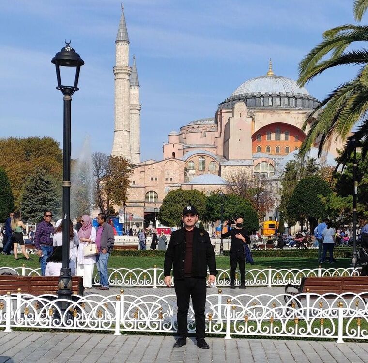  ,   Nadirbek, 33 ,   c 