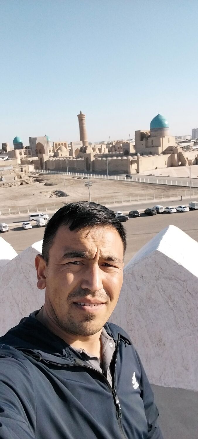  ,   Nurik, 32 ,   ,   