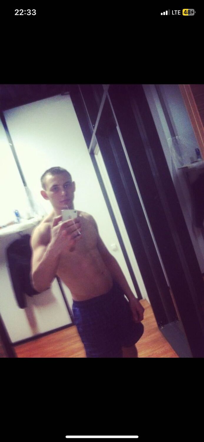  ,   Pavel, 39 ,   ,   