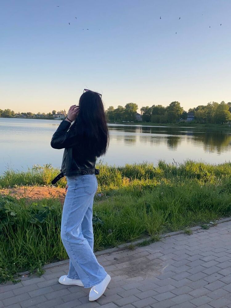  -,   , 22 ,   