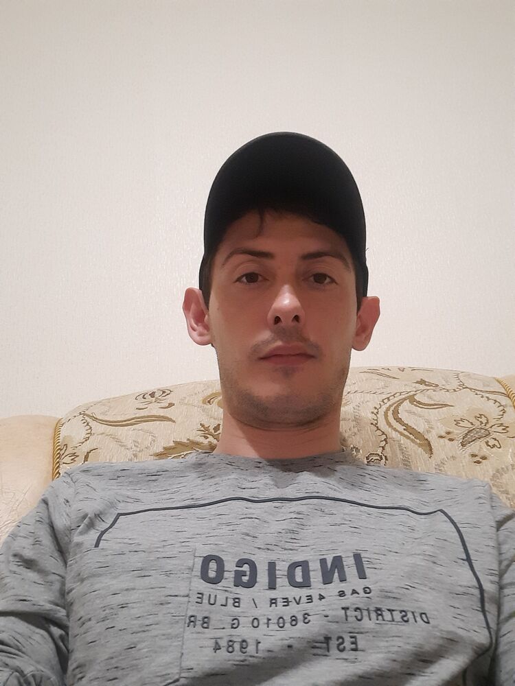  34007978  , 33 ,    