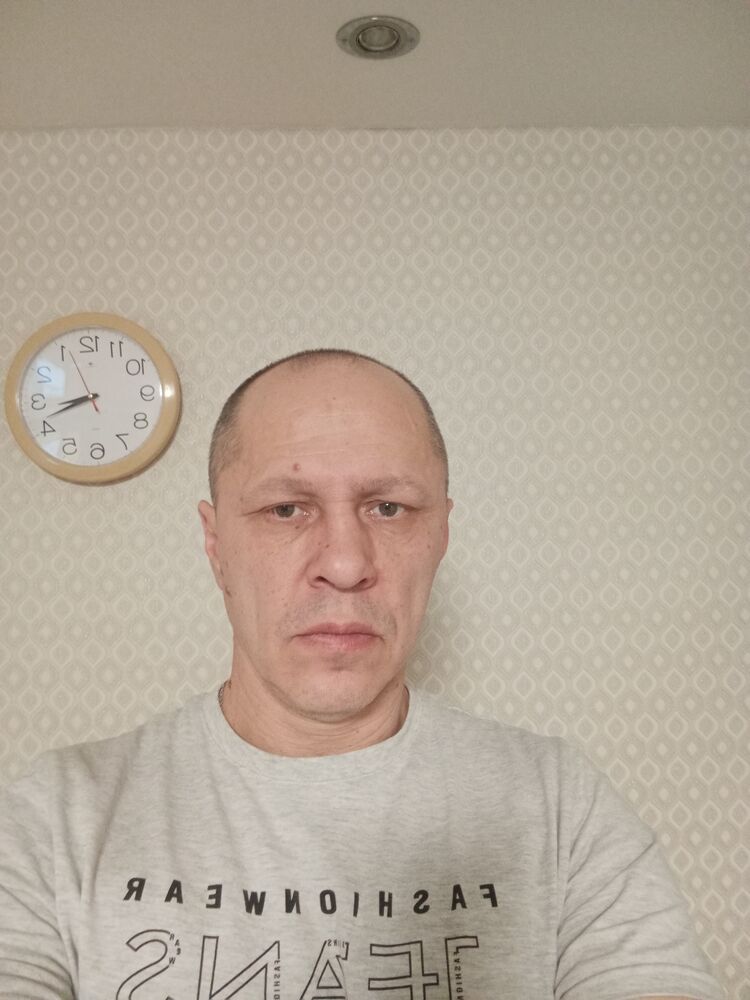  40241948  , 49 ,    