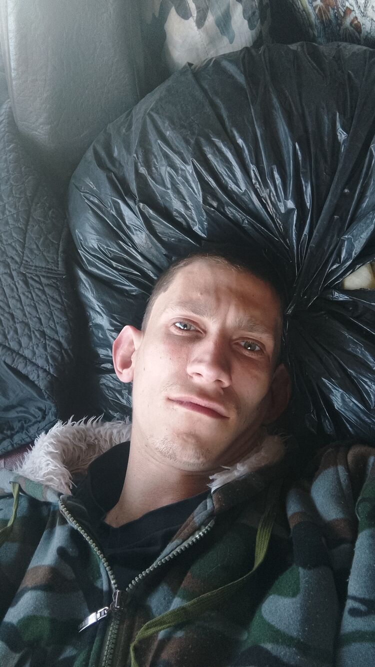  52717418  , 25 ,    
