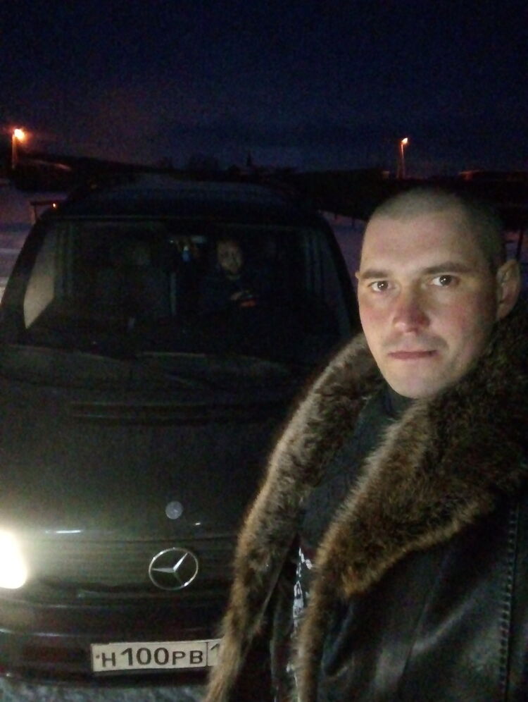  ,   Maksim, 39 ,   ,   , c 