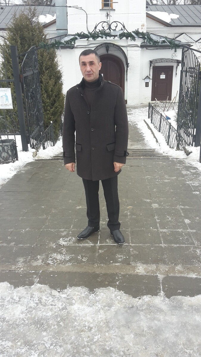  ,   Artur, 51 ,   ,   , c 