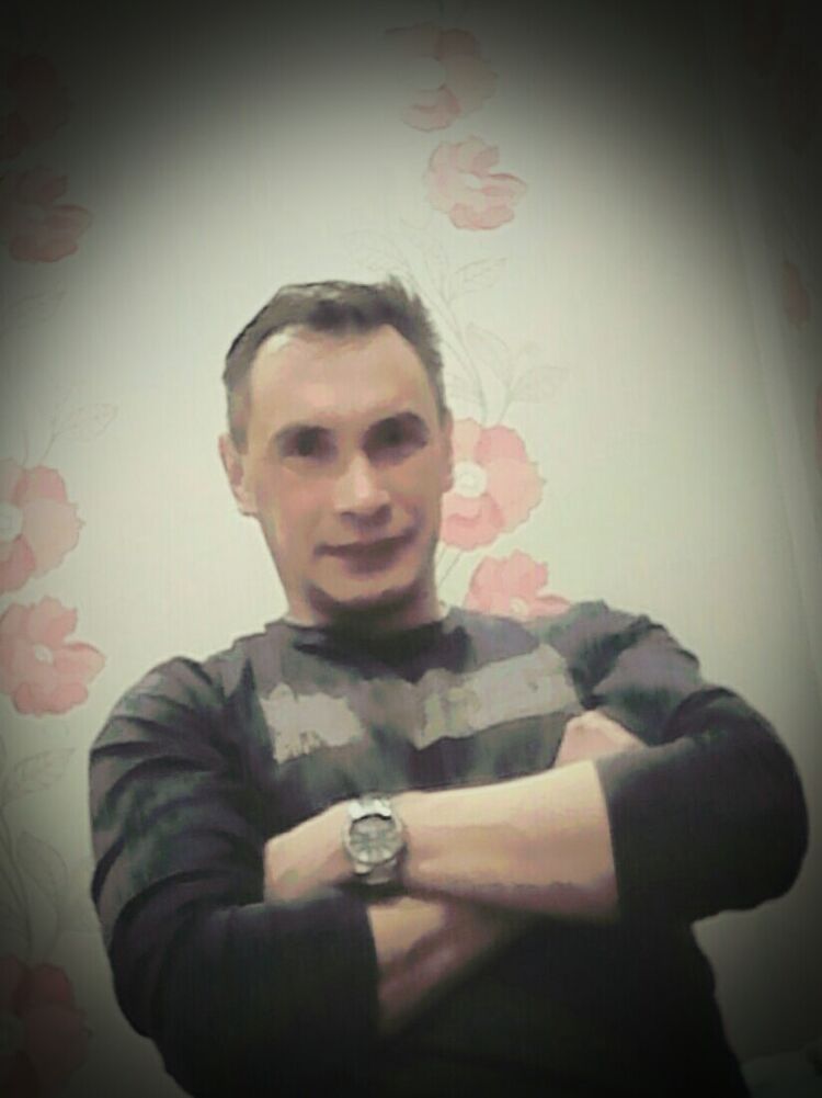  8895468  , 51 ,    