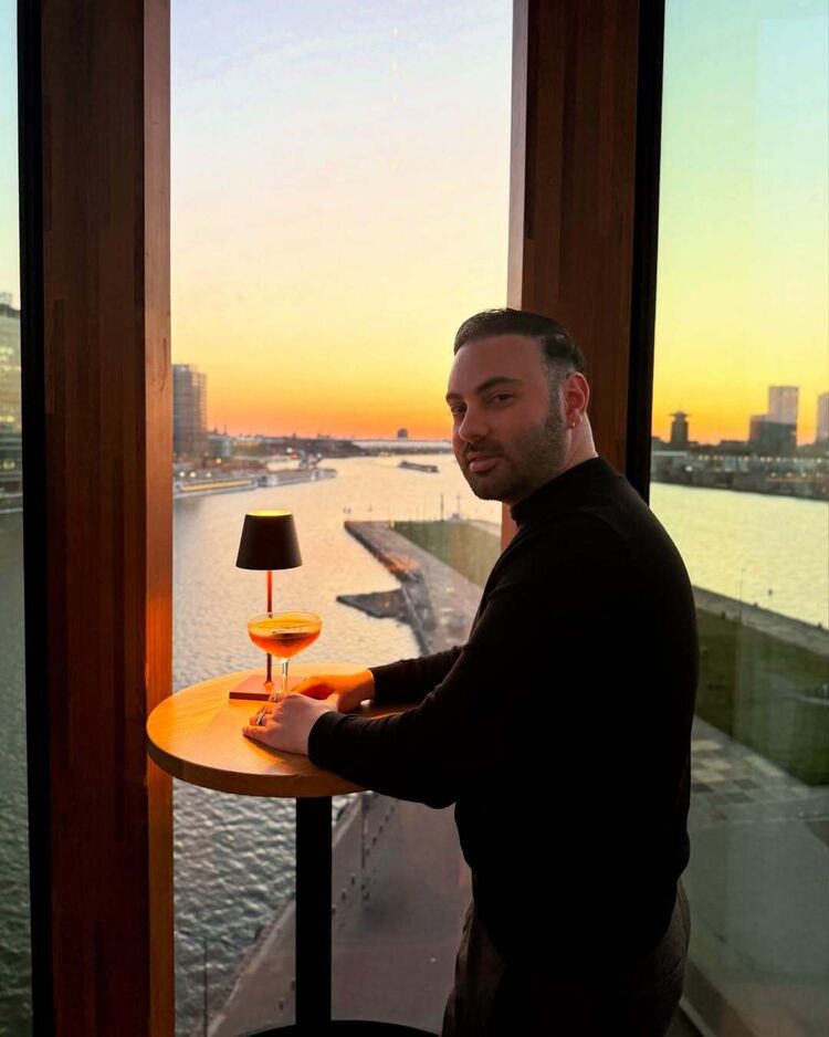 ���� 56385758 ������� �������, 38 ���, ���� ���������� � �������������