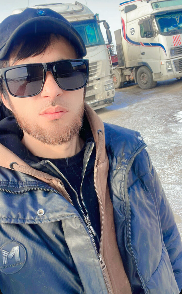  49929068  , 32 ,     