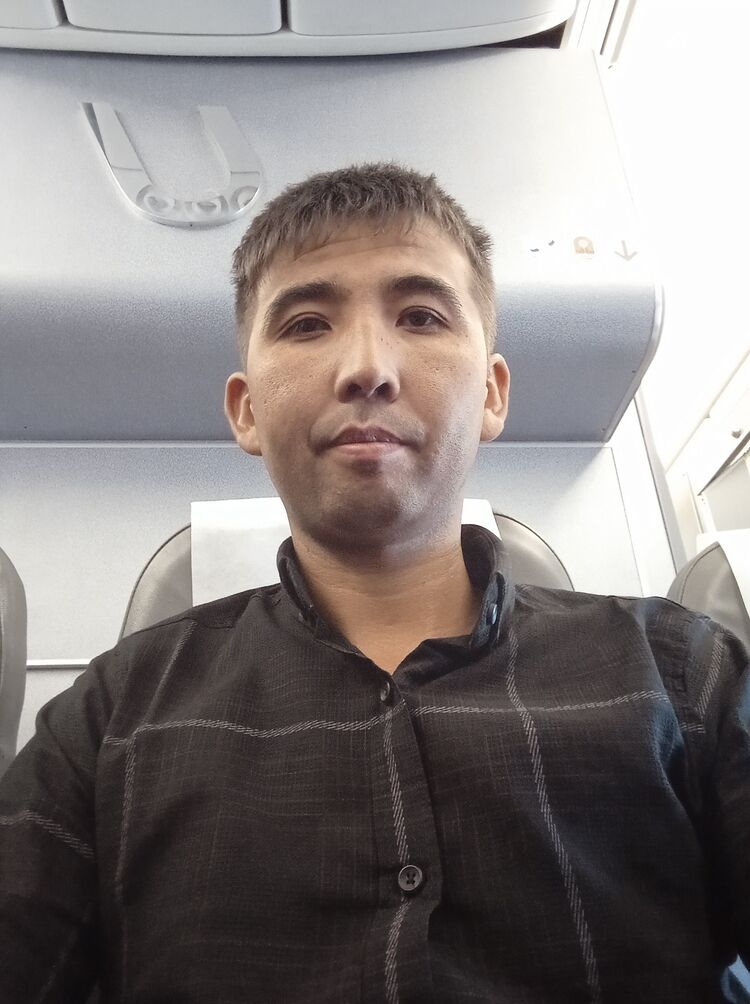  ,   Umed, 32 ,   ,   