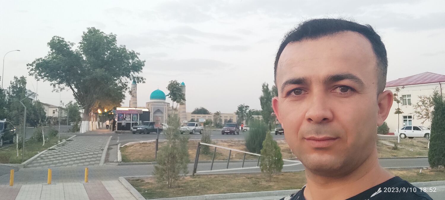  37766748  Polat, 41 ,    