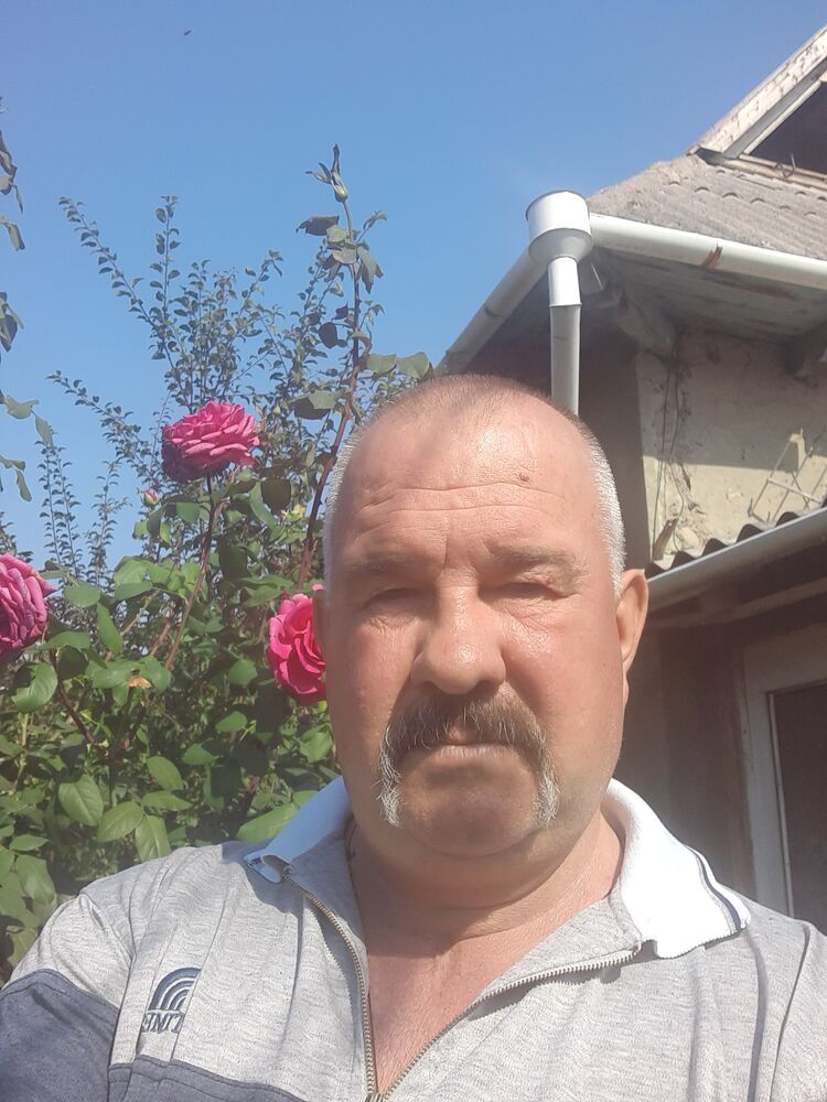  29765288  Vasilii, 55 ,    