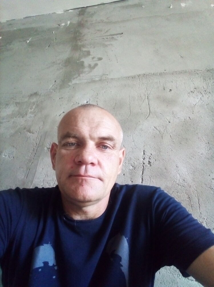  23343088  , 49 ,    