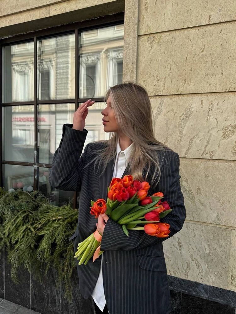  -,   , 25 ,   