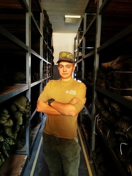  29928818  Kirill, 24 ,    