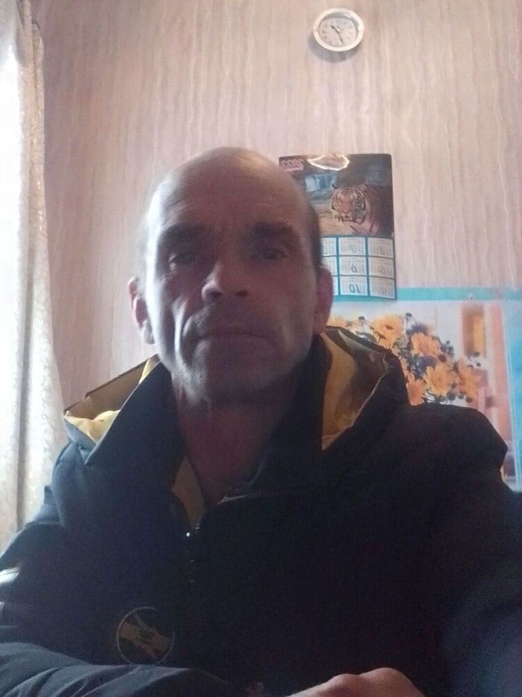  31791618  Vitaly, 47 ,    