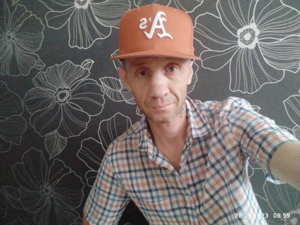  36382728  Evgeny, 45 ,    -