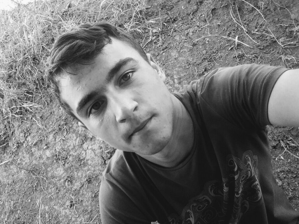  Elbasan,   Eli, 26 ,   ,   , c 