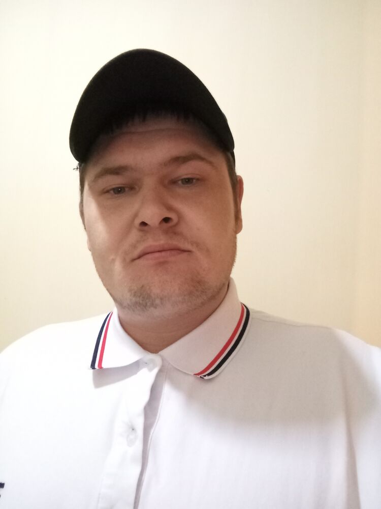  48227828  , 27 ,    
