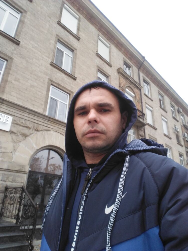  ,   Iurii, 43 ,   ,   , c , 