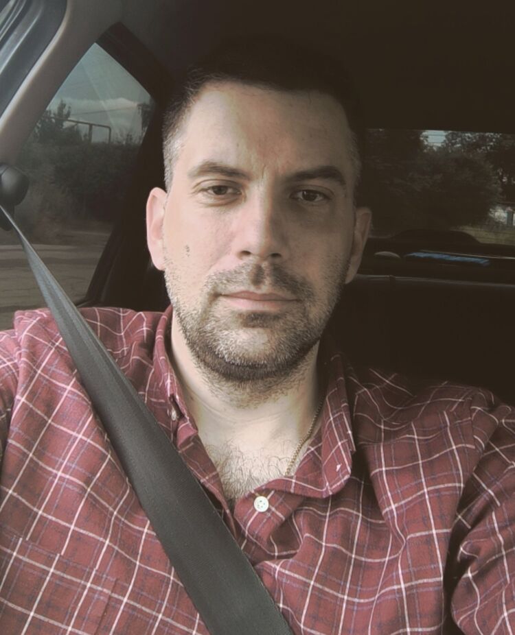  ,   Dima, 37 ,   