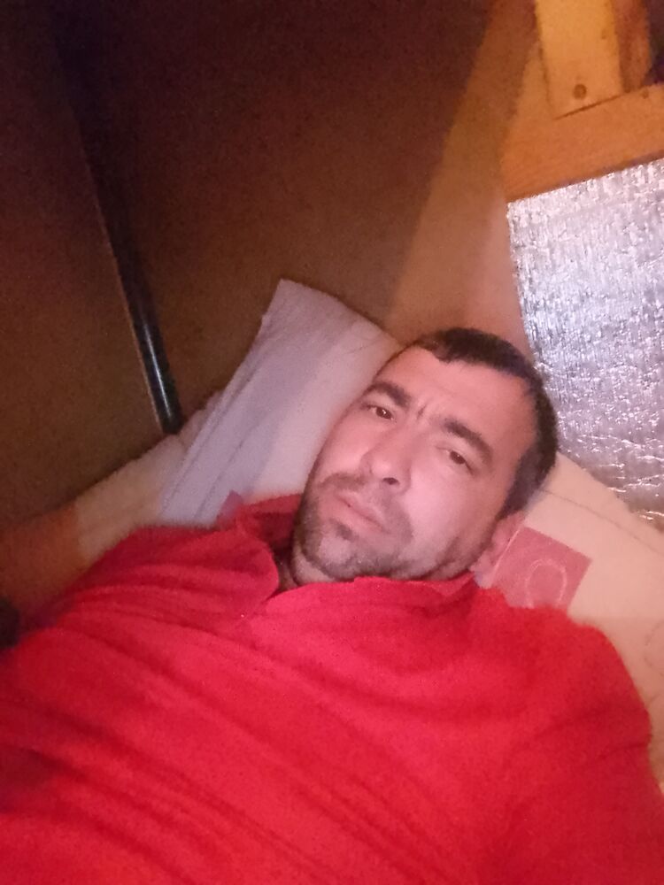  30055678  , 37 ,    -