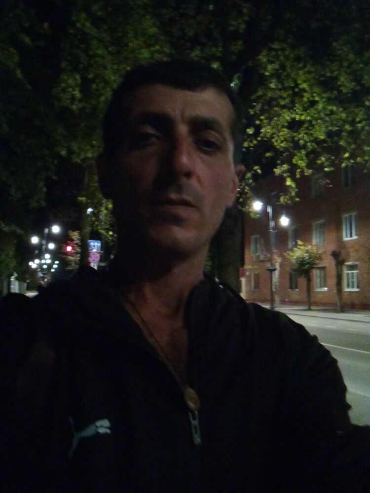  36996428  , 37 ,    