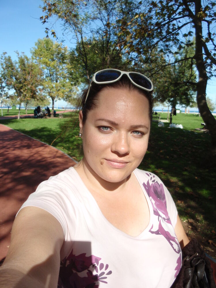  52554688  Tanya, 35 ,    