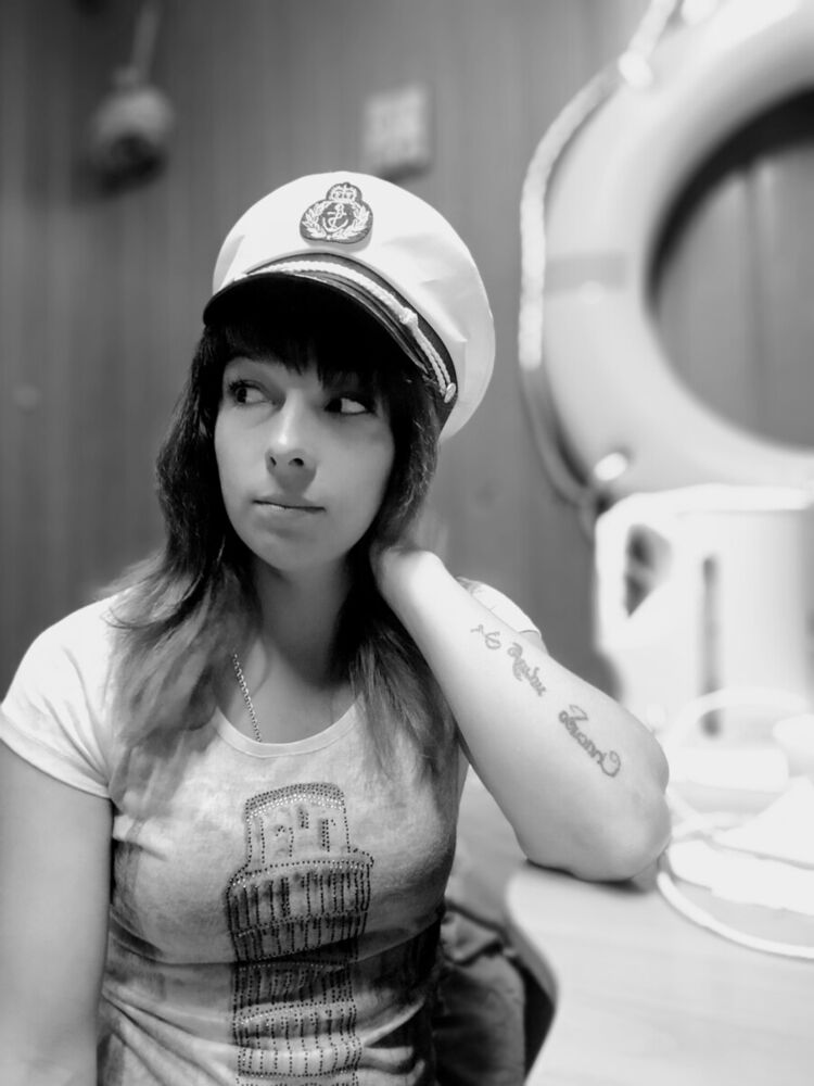  20536518  Ludmila, 32 ,    