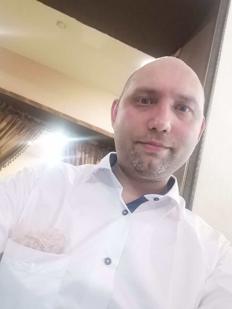  ,   Ivan, 37 ,   ,   , c 