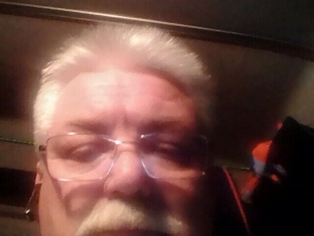  21627518  Igor, 60 ,    
