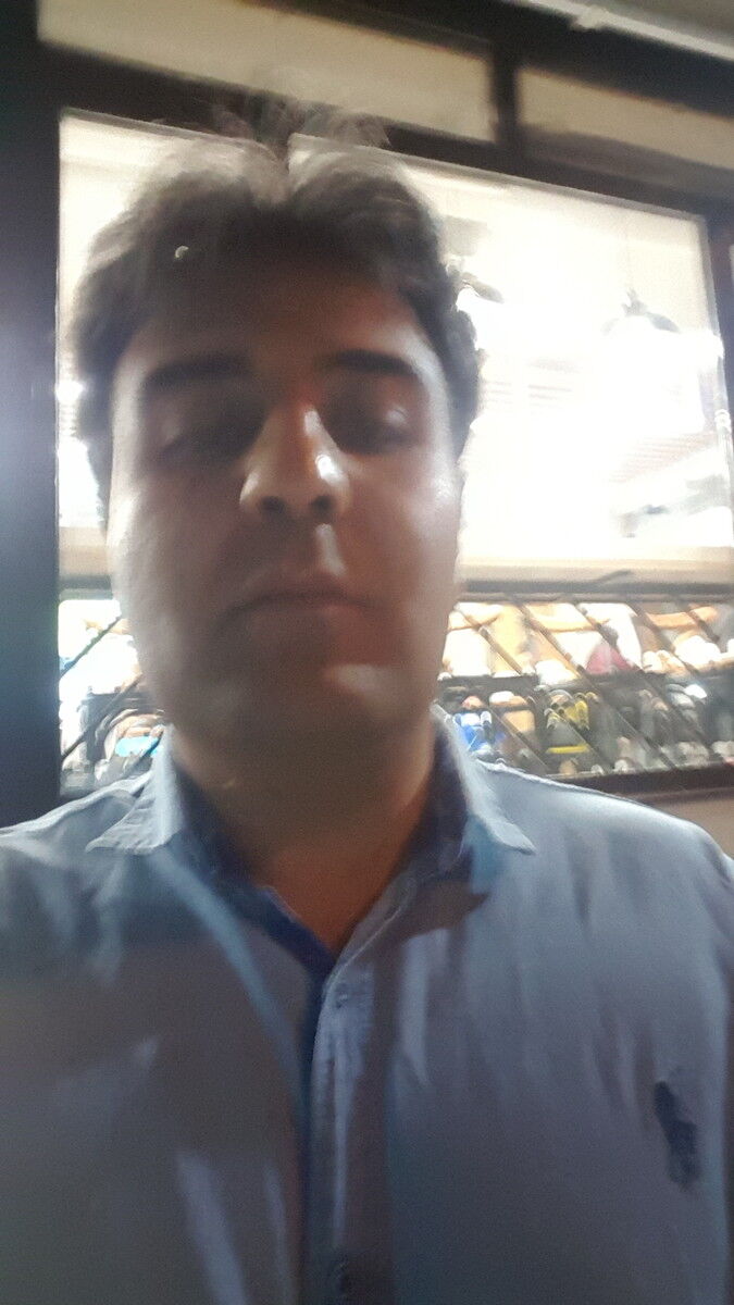  16669298  Omid, 41 ,    