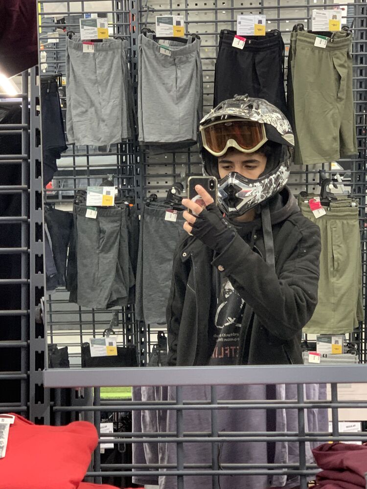 ���������� ���������, ���� ����� Joe Elmahi, 22 ����, ������������ ��� ������, ����� � ���������