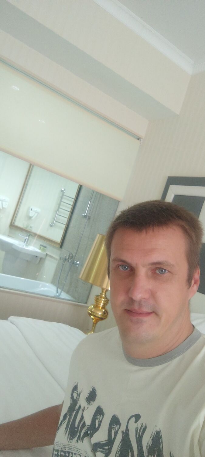  43733748  Dmitriy, 39 ,     