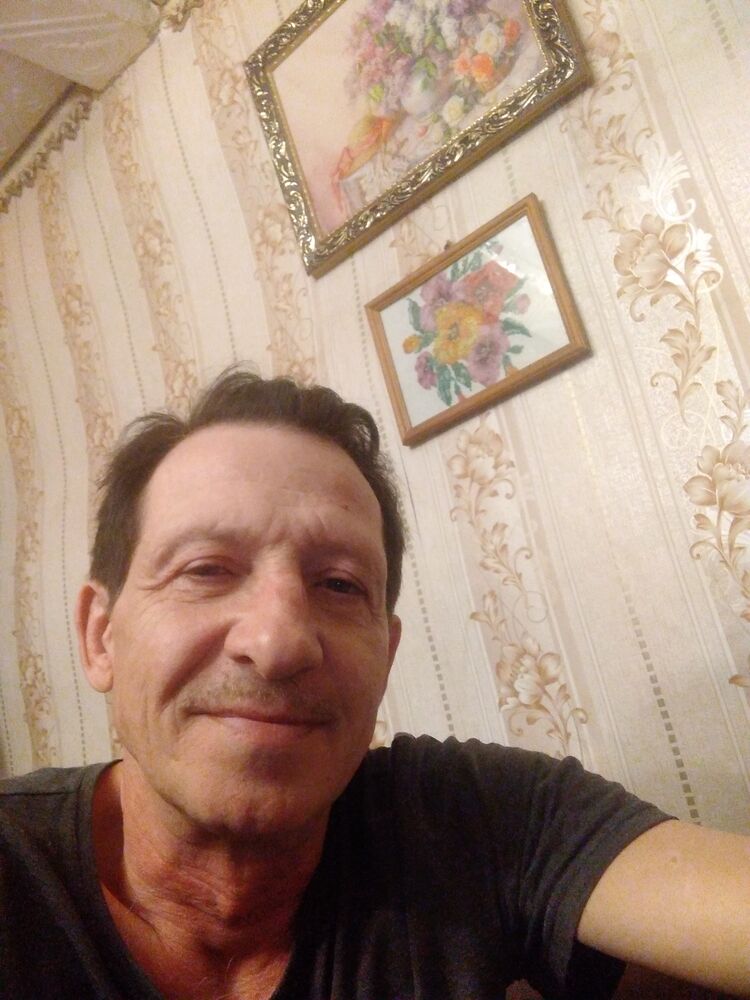  ,   Vitt, 52 ,     , c 