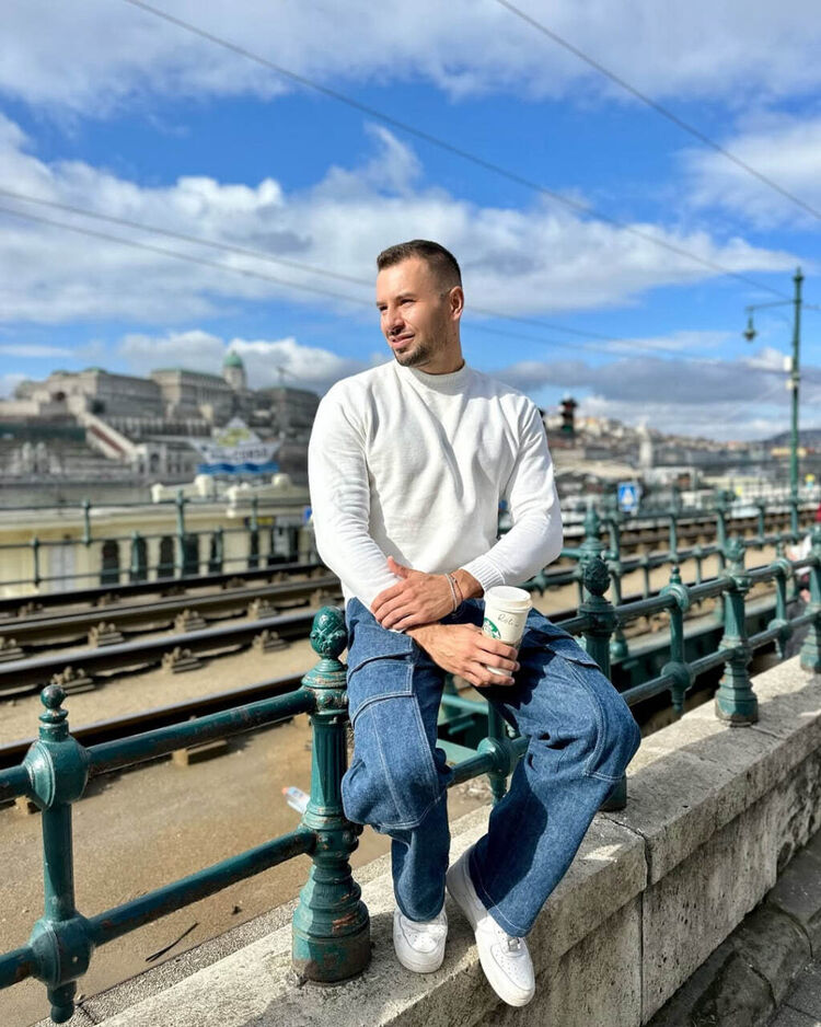 ���� 51615888 ������� �����, 37 ���, ���� ���������� � ������