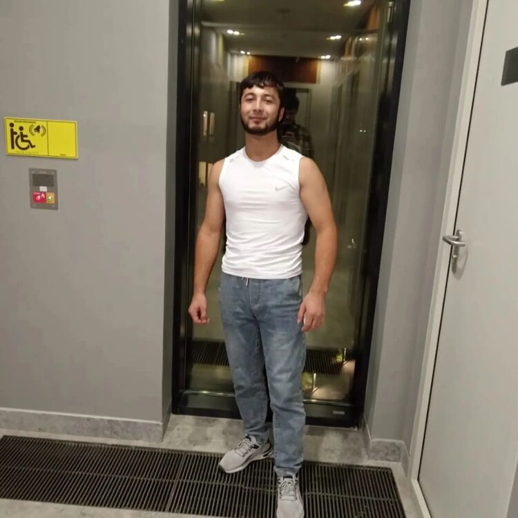  ,   Maxsud, 22 ,   ,   