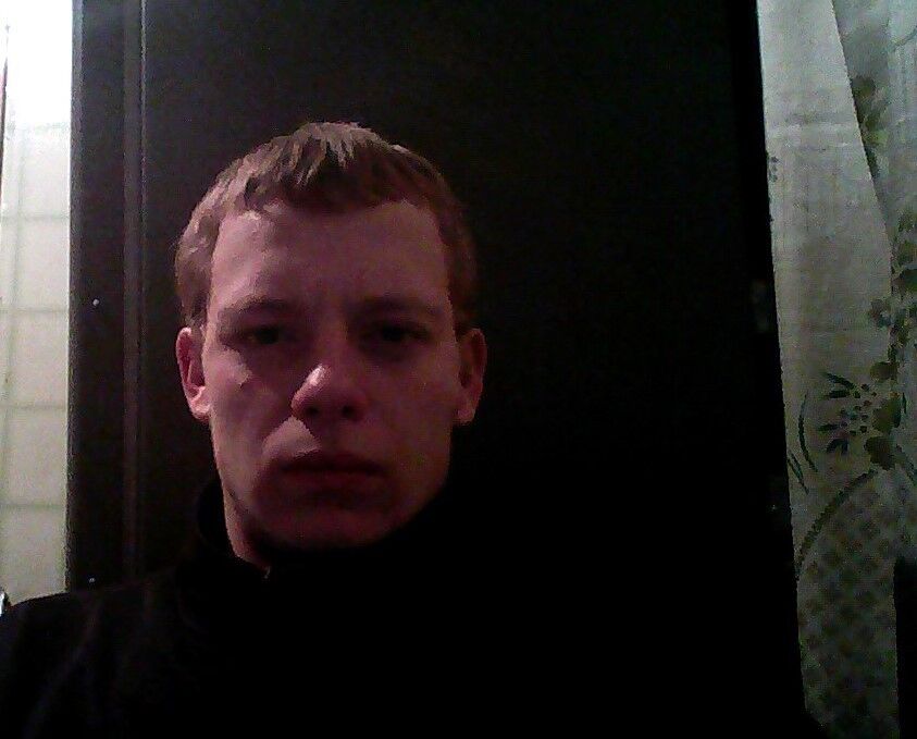 6797878  Sergei, 30 ,    