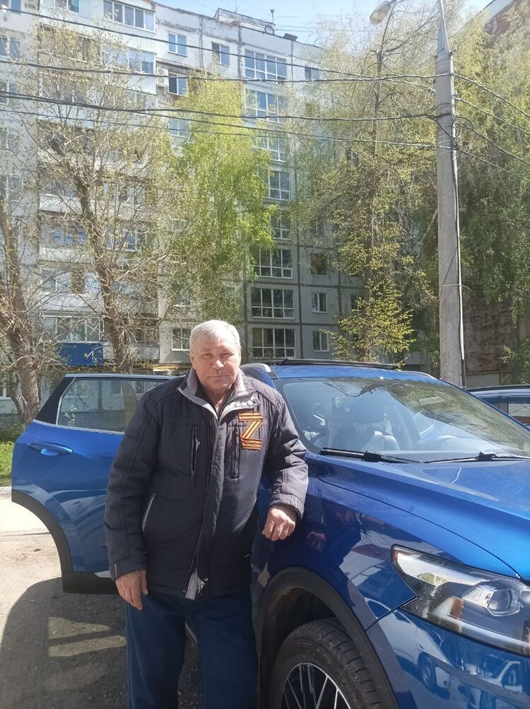 43218588  Volk  , 65 ,    