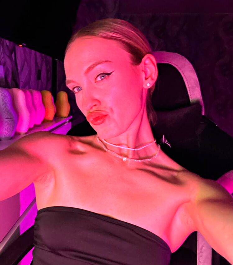 ���� 56208658 ������� ������, 32 ����, ���� ���������� � ����������